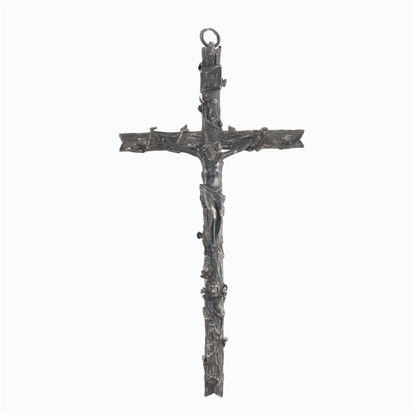 A silver crucifix  (early 20th century)  - Auction Fine jewels and watches, silver and coptic textile fragments - Colasanti Casa d'Aste