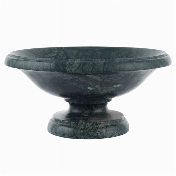 A centerpiece cup in green marble  (20th century)  - Auction Fine Art from Villa Astor and other private collections - Colasanti Casa d'Aste