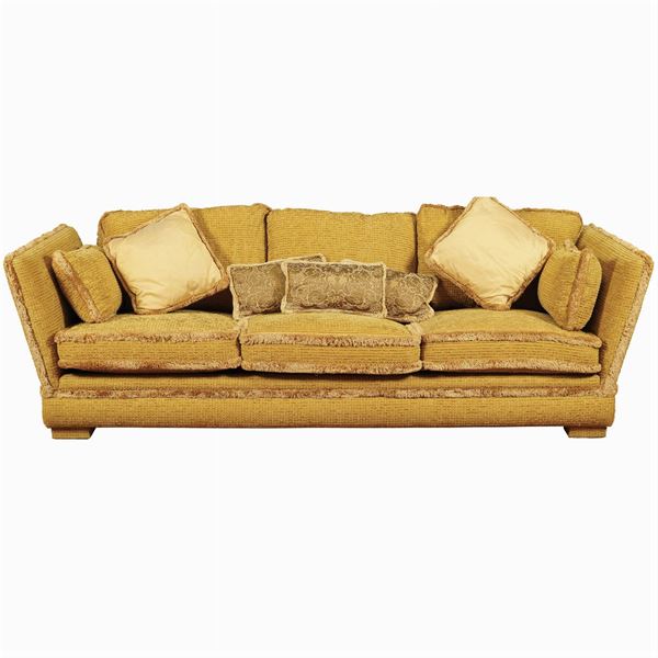 A three seat "Caccia" style couch  (20th century)  - Auction Design - modern and contemporary art - Colasanti Casa d'Aste