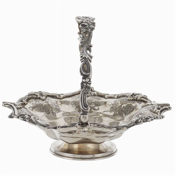 A silver pleated metal basket with handle  (20th century)  - Auction Fine jewels and watches, silver and coptic textile fragments - Colasanti Casa d'Aste