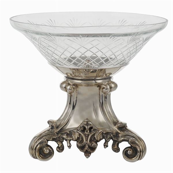 A silver plated metal centerpiece  (20th century)  - Auction Fine jewels and watches, silver and coptic textile fragments - Colasanti Casa d'Aste