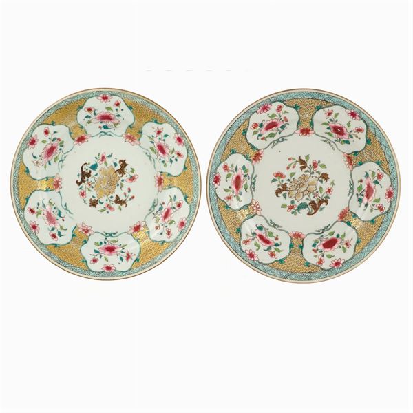 A pair of porcelain plates