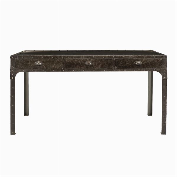 Scrivania design industriale