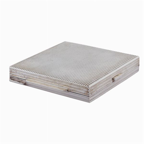 Trousse portacipria in argento