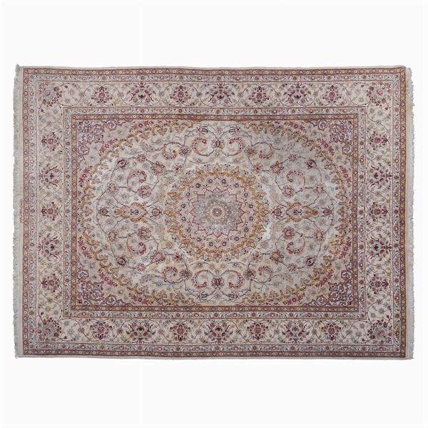 Isfahan carpet
