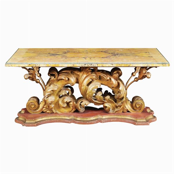 A golden wood living room table  (Italy, 19th century)  - Auction Fine Art from Villa Astor and other private collections - Colasanti Casa d'Aste