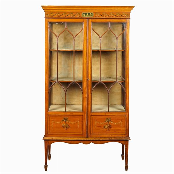 Vetrina in satinwood