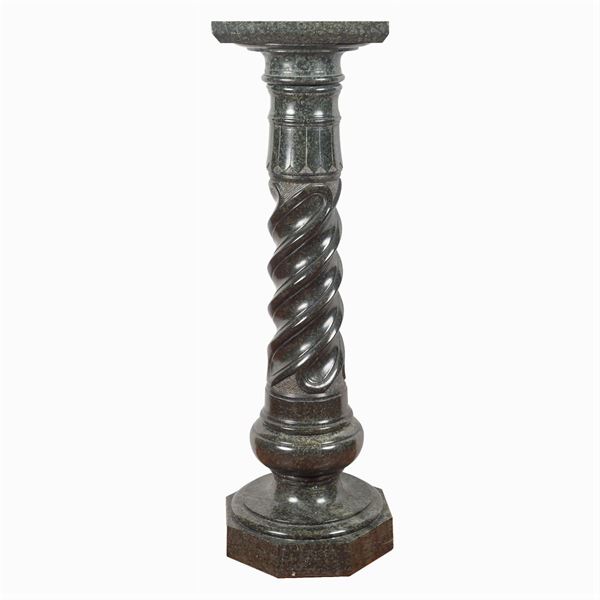 Green marble column