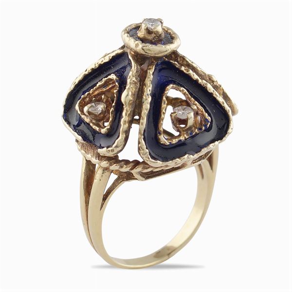 Anello scultura in oro giallo 14kt