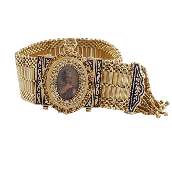 14kt yellow gold Victorian buckle bracelet