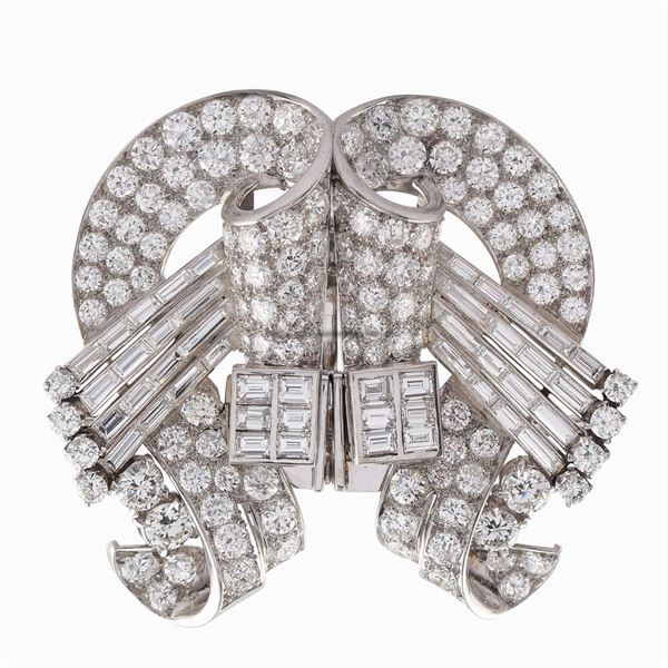 A Decò platinum and diamond brooch