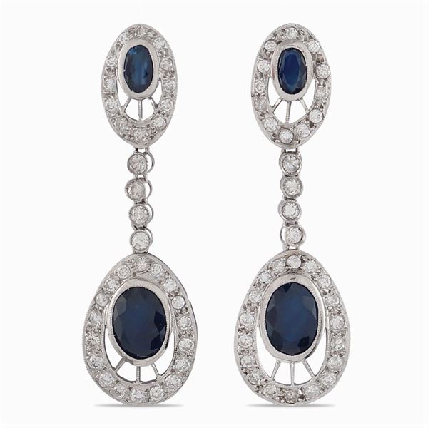 18kt white gold pendant earrings
