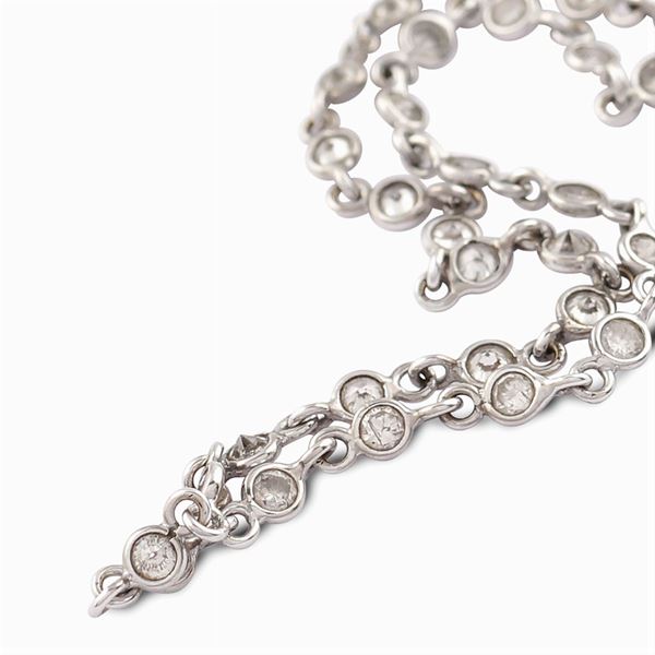 18kt white gold necklace