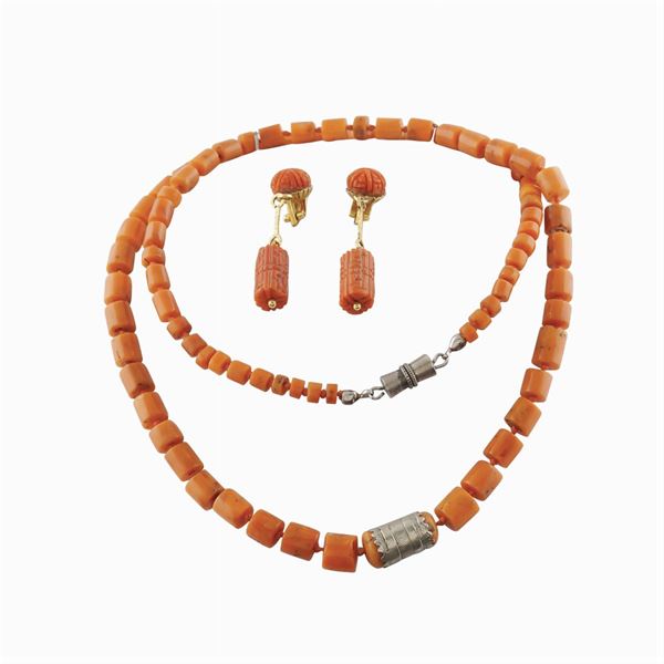 Parure in oro, argento e corallo mediterraneo