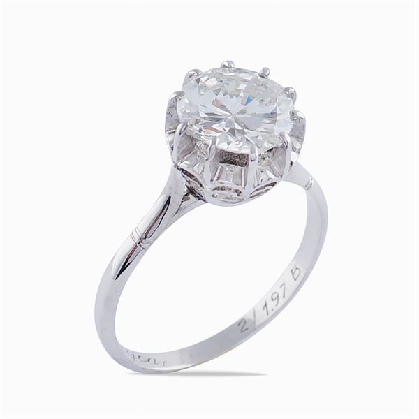 Anello solitario in oro bianco 18kt e diamante