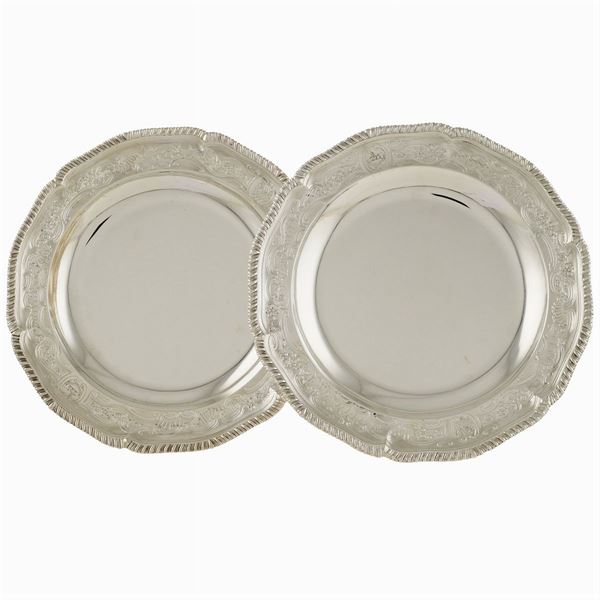A pair of silver plates