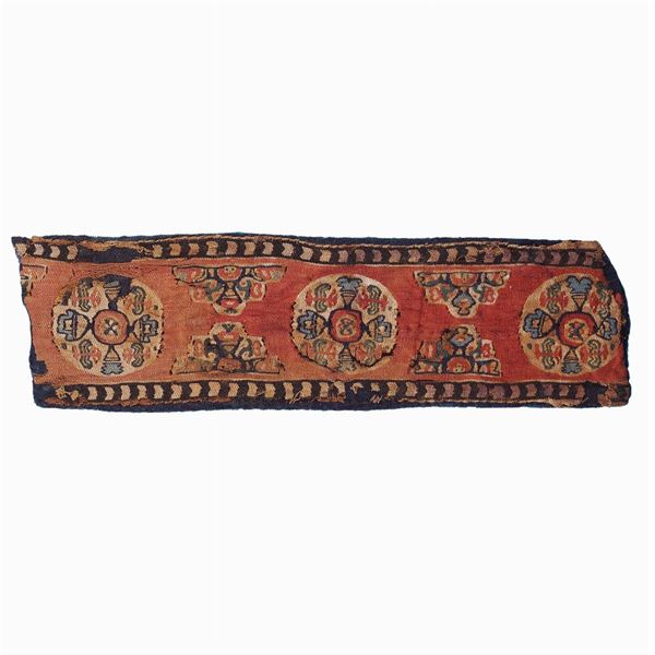Coptic textile fragment  (Egypt, Byzantine period 4th -early 7th century)  - Auction Fine jewels and watches, silver and coptic textile fragments - Colasanti Casa d'Aste
