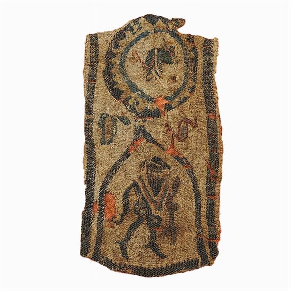 Coptic textile fragment  (Egypt, early Islamic period 641 A.D. - 9th century)  - Auction Fine jewels and watches, silver and coptic textile fragments - Colasanti Casa d'Aste