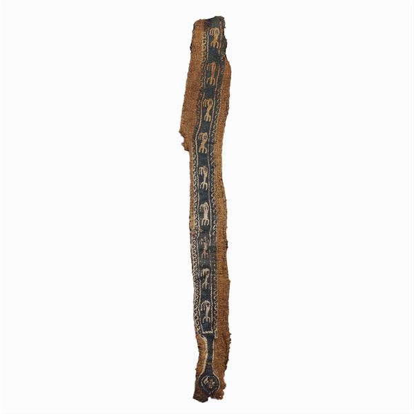 Frammento di tessuto Copto  (Egitto, prima epoca islamica 641 d.C. al IX Sec.)  - Asta GIOIELLI |OROLOGI ARGENTI - Colasanti Casa d'Aste