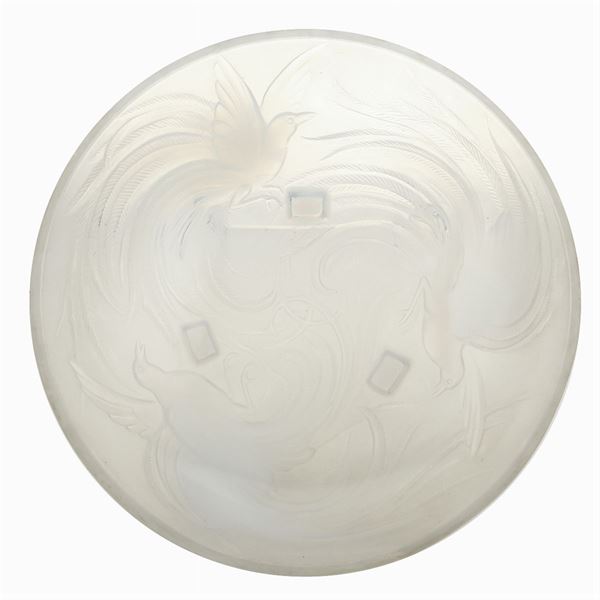 Pierre D'Avesn, opalescent glass centerpiece
