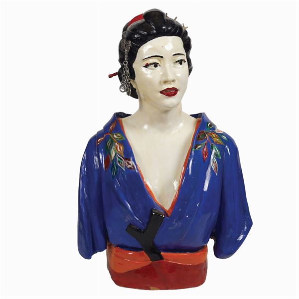Busto di geisha in terracotta