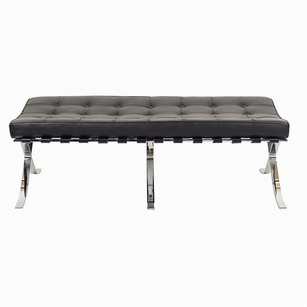 Copy from Mies van der Rohe bench