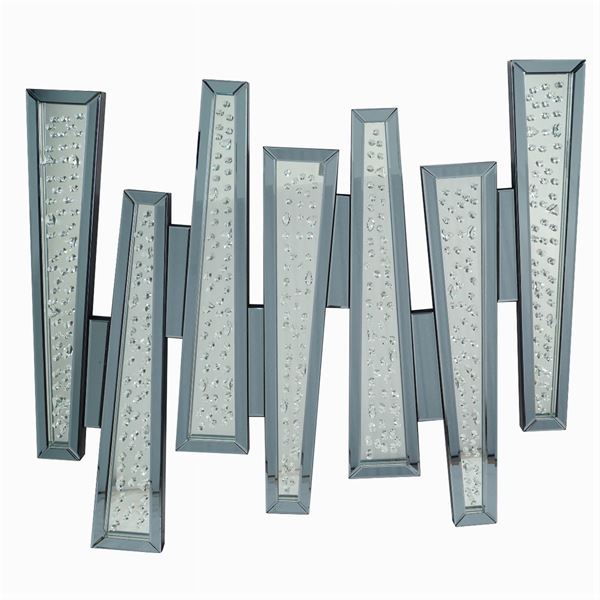 Decorative panel with mirrors and strass