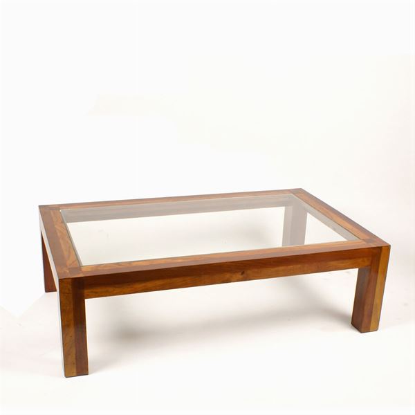 Olive and cherry wood center piece table