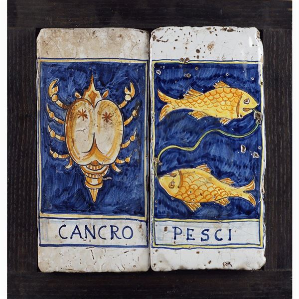 Coppia di placche in ceramica