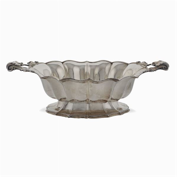 Silver centerpiece