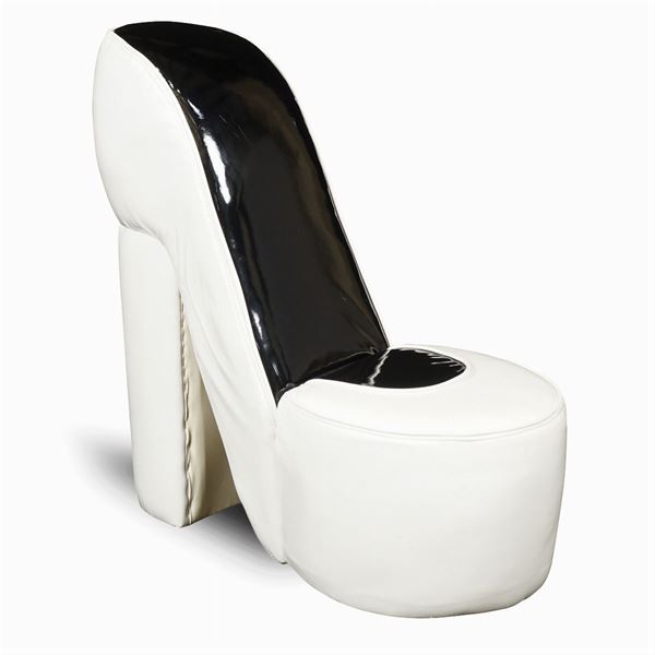 Shoe shaped pouf