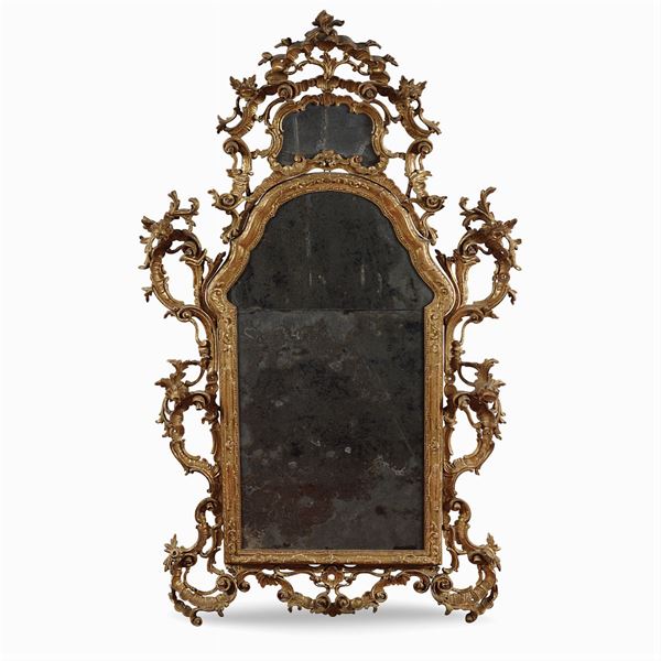 Giltwood mirror