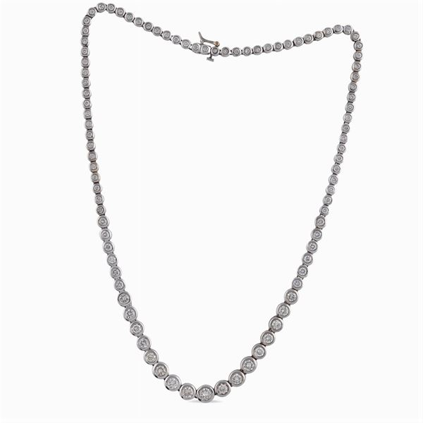 14kt white gold and diamond castoniere necklace