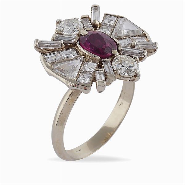18kt white gold, ruby and diamond ring
