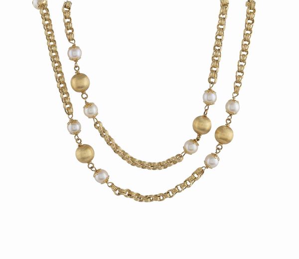 18kt gold necklace