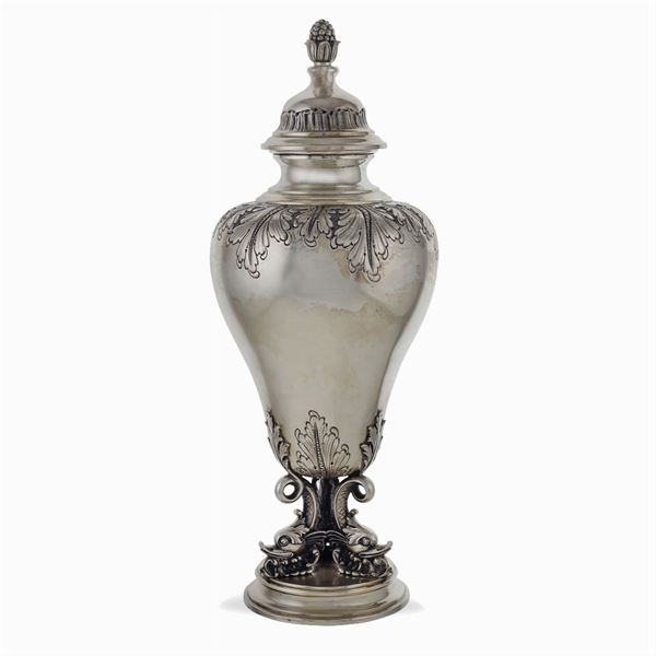 Silver vase with lid  (Italy, 20th century)  - Auction FINE SILVER AND TABLEWARE - Colasanti Casa d'Aste