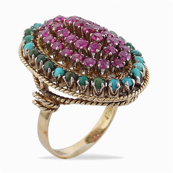18kt gold oval ring