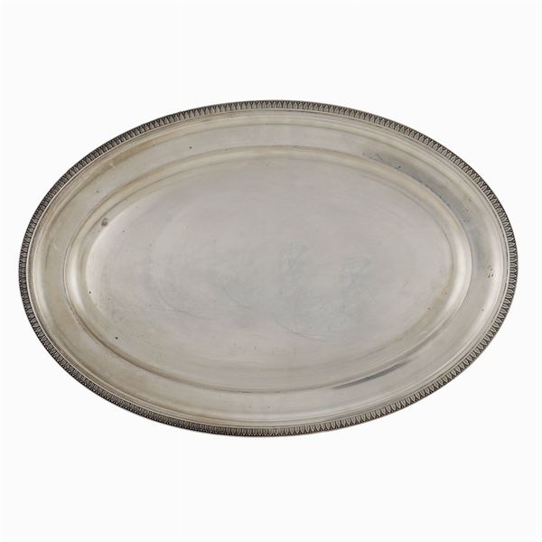 Oval silver tray  (Italy, 20th century)  - Auction FINE SILVER AND TABLEWARE - Colasanti Casa d'Aste