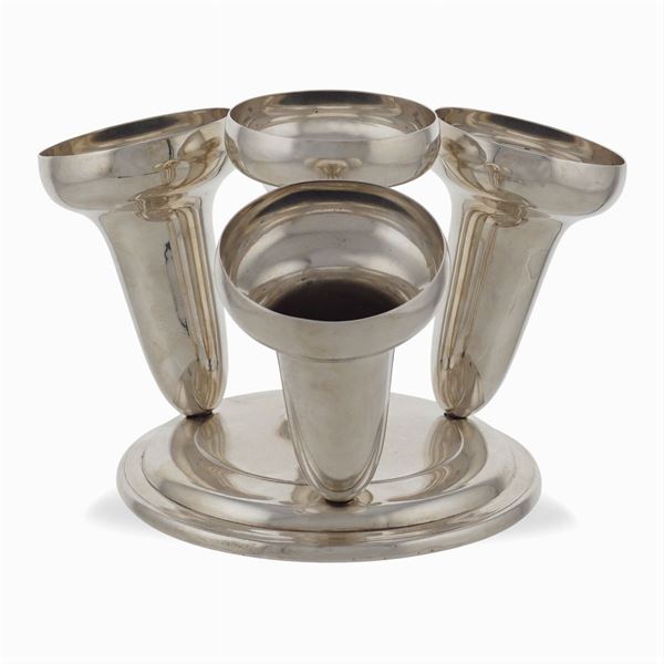 Silver plated centerpiece flower holder