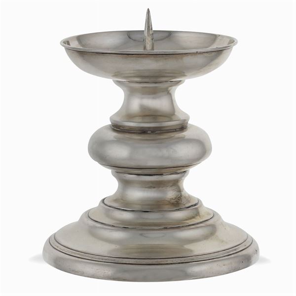 Silver candle holder  (Italy, 20th century)  - Auction FINE SILVER AND TABLEWARE - Colasanti Casa d'Aste