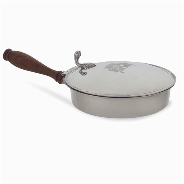 Silver plated metal crumb holder