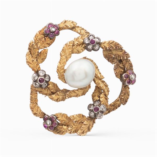 18kt gold garland shaped brooch