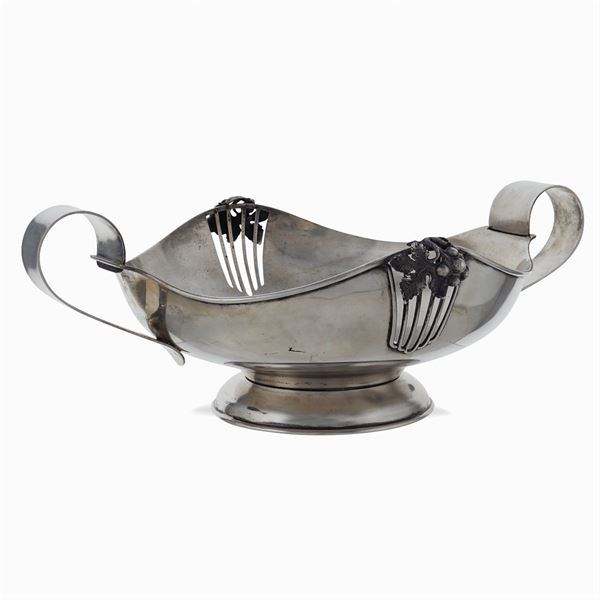 Silver centerpiece