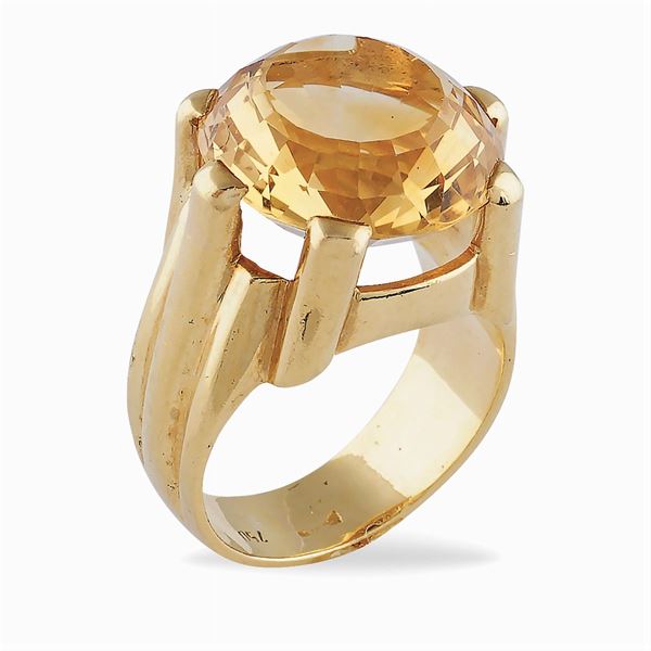 Anello a trombino in oro giallo 18kt