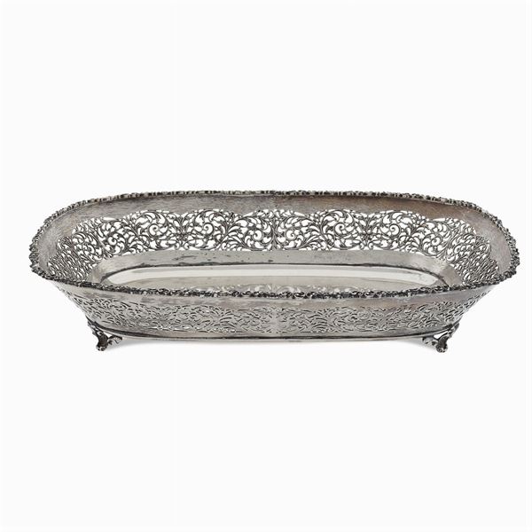 Rectangular silver centerpiece  (Italy, 20th century)  - Auction FINE SILVER AND TABLEWARE - Colasanti Casa d'Aste