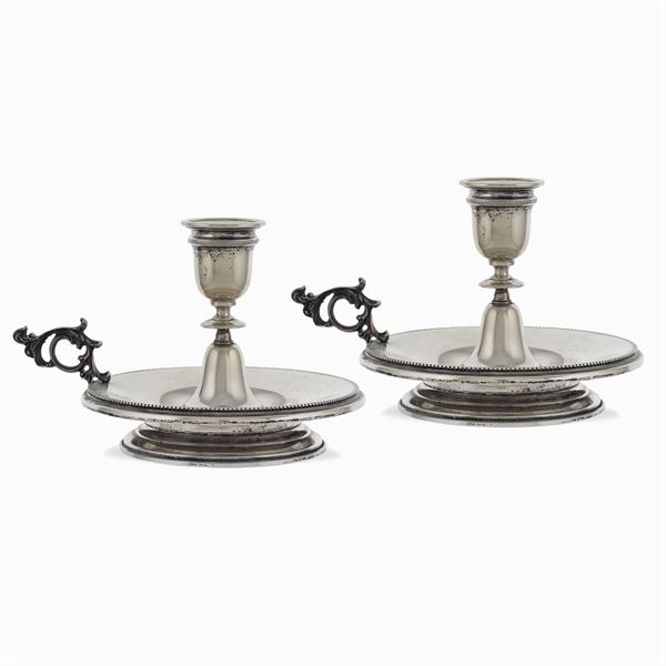 Pair of silver candle holders  (Italy, 20th century)  - Auction FINE SILVER AND TABLEWARE - Colasanti Casa d'Aste