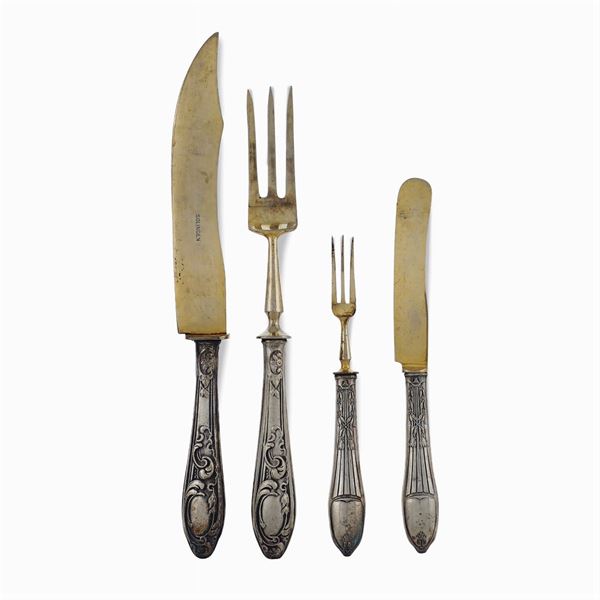 Cutlery service with silver handles (26)  (Italy, early 20th century)  - Auction FINE SILVER AND TABLEWARE - Colasanti Casa d'Aste