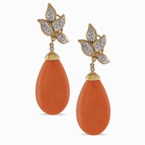 Pendant coral earrings