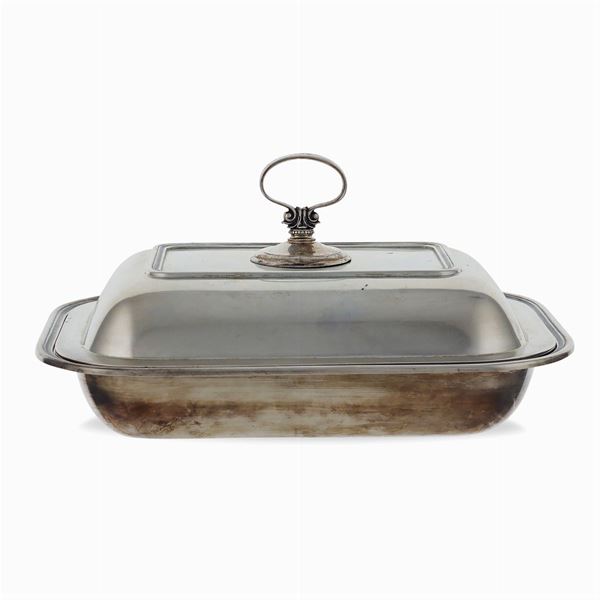 Silver vegetable dish