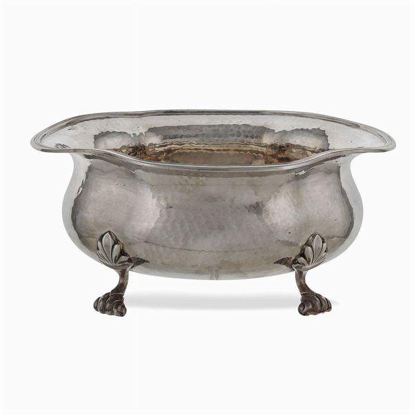 Silver centerpiece